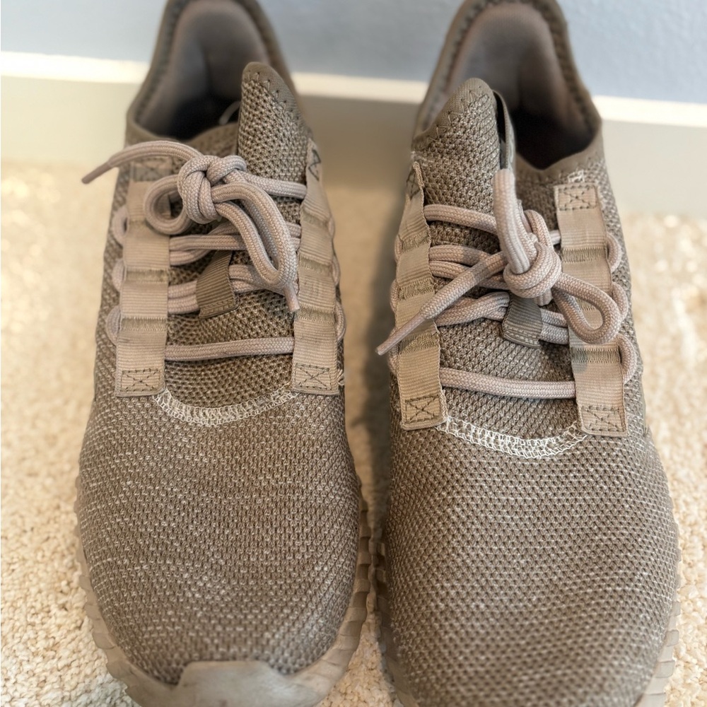 Adidas Beige Sneakers